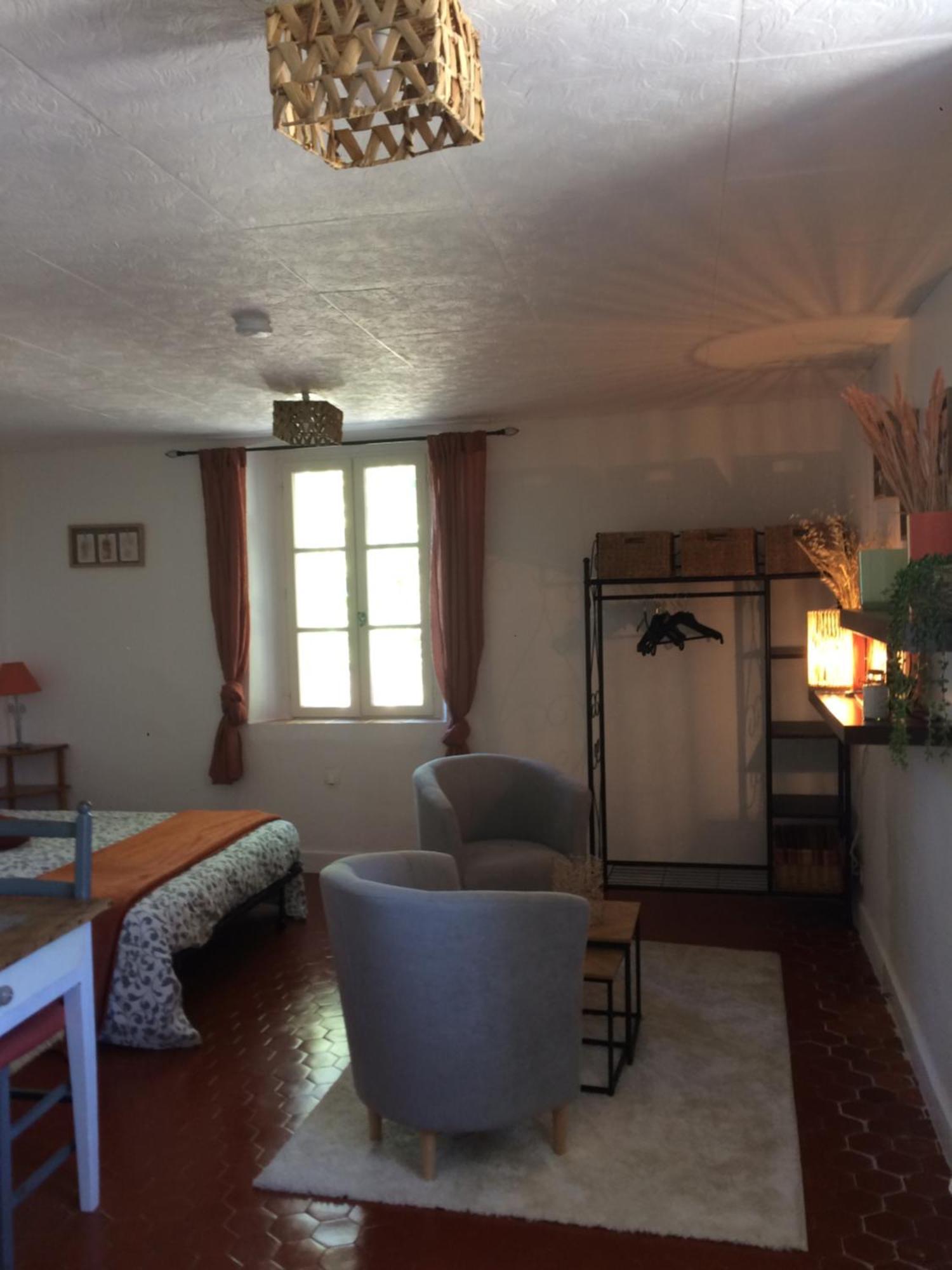 Au Coeur Du Village Provencal Tourtour Ngoại thất bức ảnh